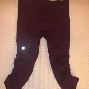 Lululemon Wunder Under 1/2 Tight Crop